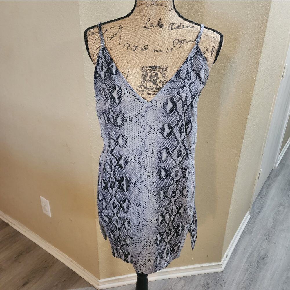 Tobi Tunic Length Python Snakeskin Print Tank Top… - image 1